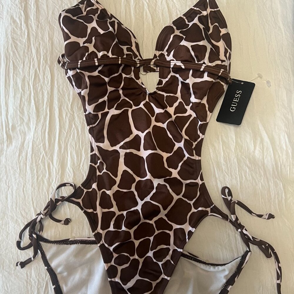GUESS ONE PIECE SWIMSUIT LEOPARD PRINT SEXY SIZE SMALL 4-6 NWT